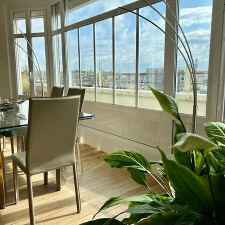L'isly, Dernier Etage En Centre De Avec Terrasse De 50m2