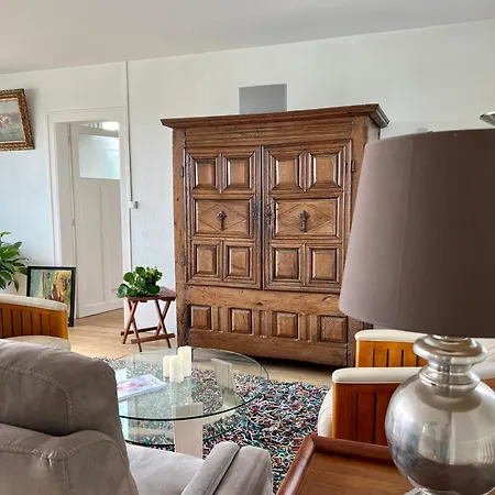 L'isly, Dernier Etage En Centre De Avec Terrasse De 50m2 *